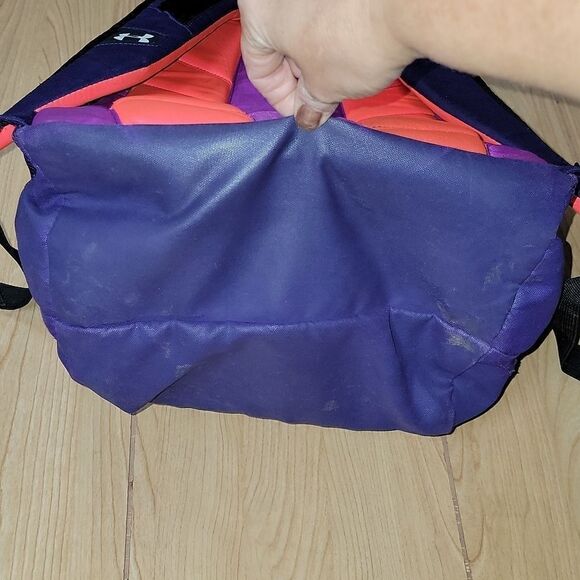 UNDER ARMOUR PURPLE AND PINK BACKPACK - Picture 4 of 11